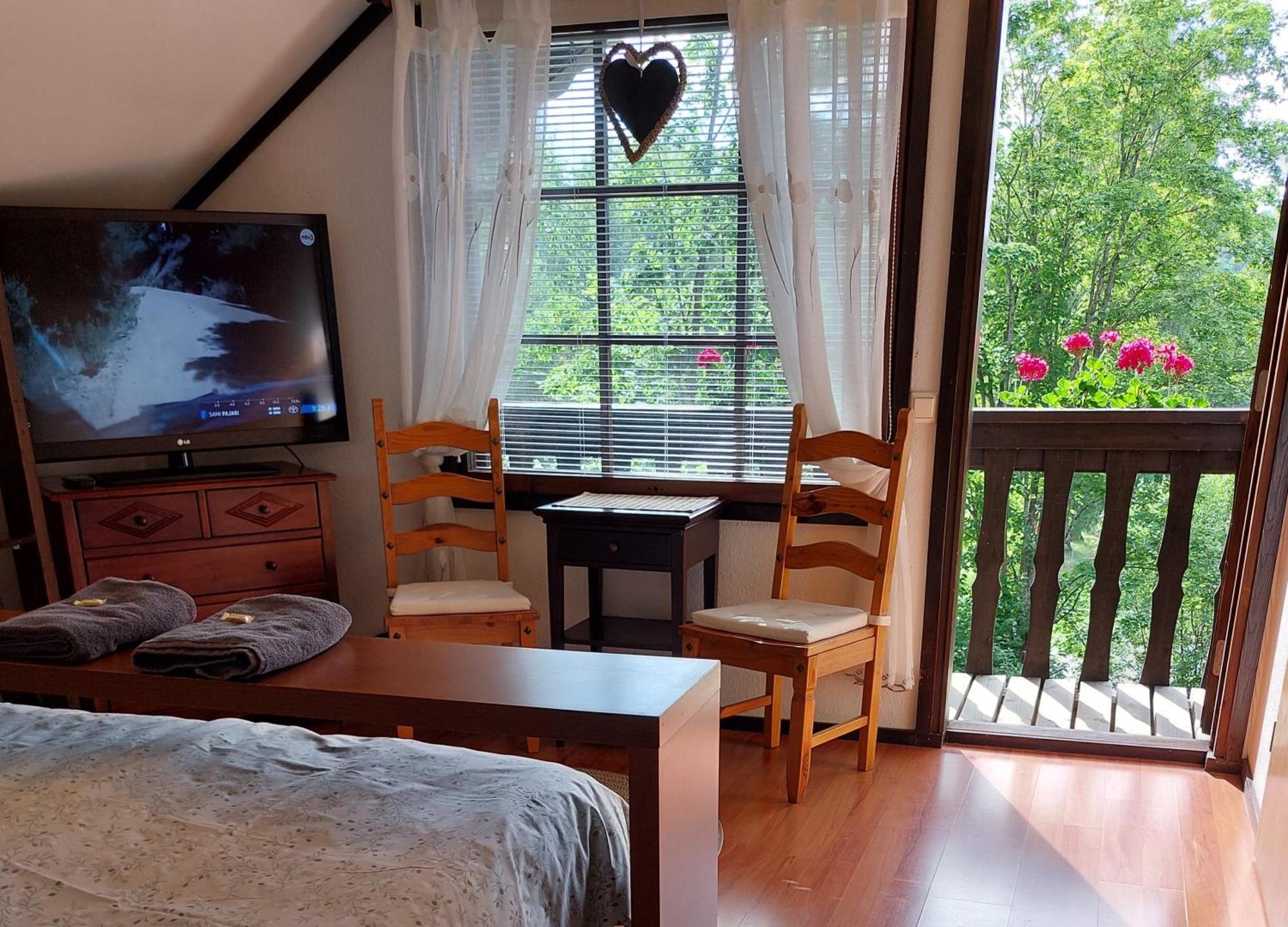 Cronin'S Guesthouse Bed & Breakfast Heinola Exterior photo