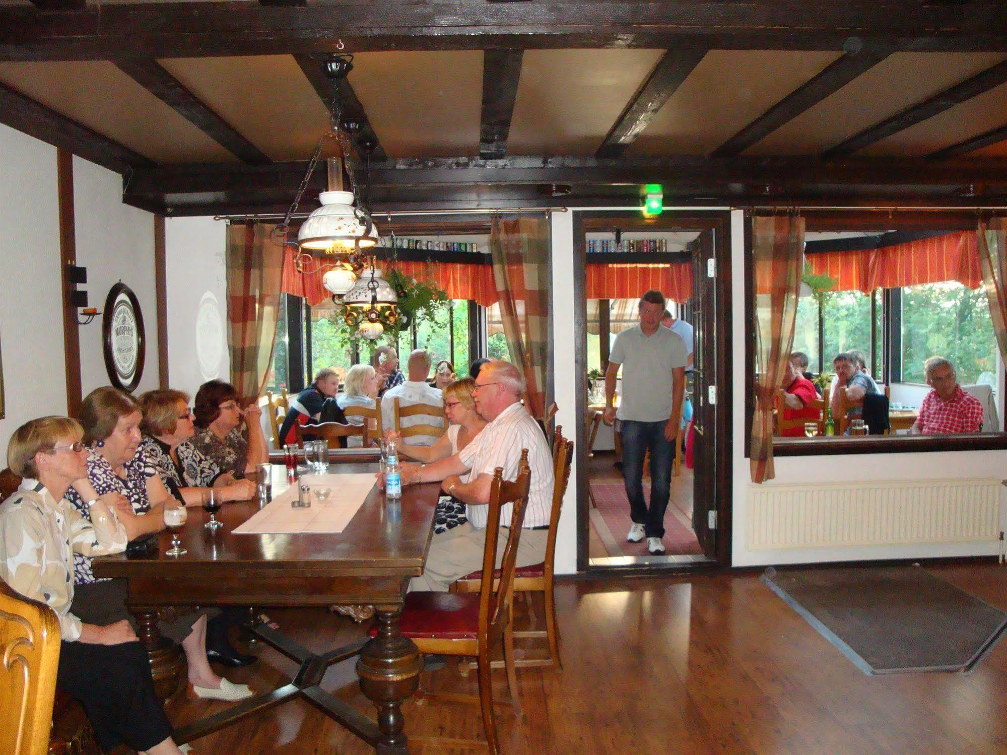 Cronin'S Guesthouse Bed & Breakfast Heinola Exterior photo